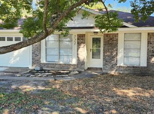 721 Kost Rd, Alvin, TX 77511