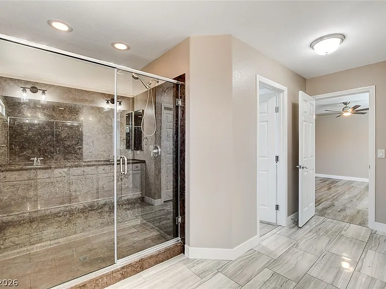 9975 Mills Reef Ct — Photo 49