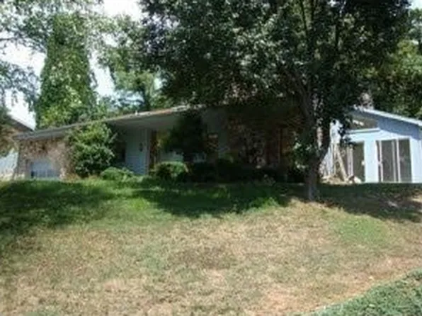 1430 Barnhart Dr SW, Roanoke, VA 24018