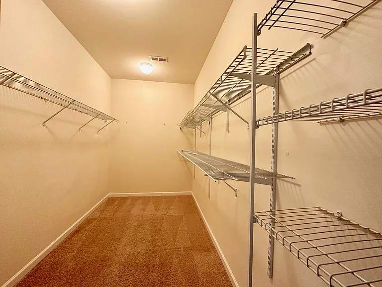 1218 Clingman Dr — Photo 13