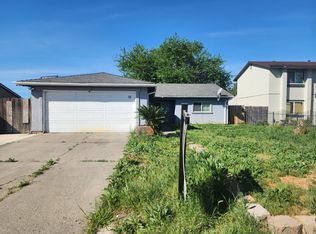 35 Monaghan Cir, Sacramento, CA 95823