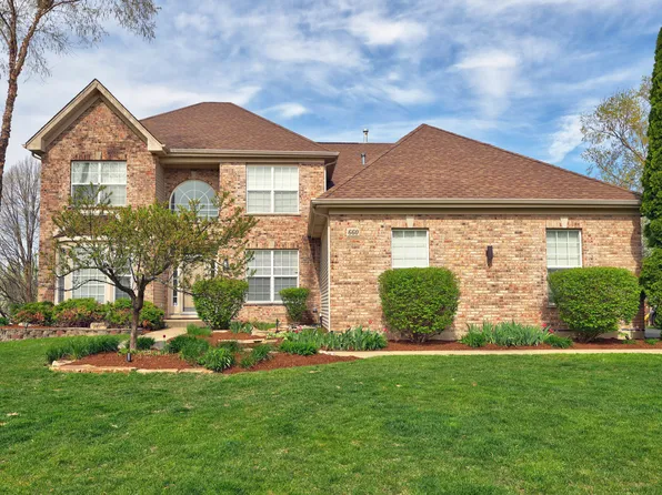 660 Saratoga Cir, Algonquin, IL 60102