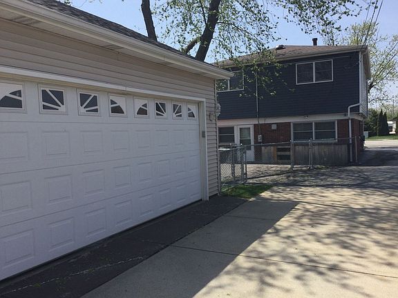 4th image of 11719 S Kedzie Ave