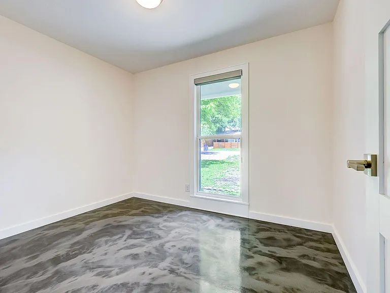 3100 Ray Wood Dr — Photo 12