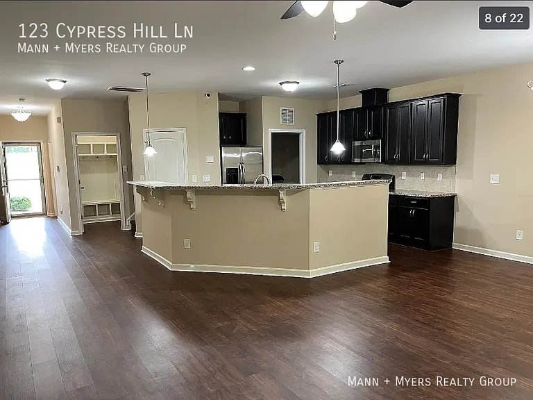 123 Cypress Hill Ln — Photo 16