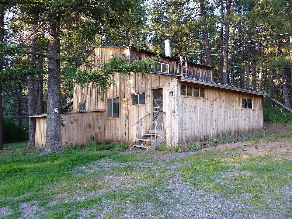 1st image of 69443 Wickens Ln