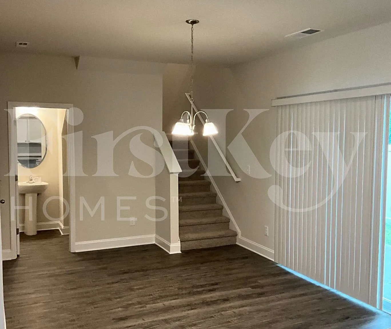 3 bed, 2.5 bath, 1881 sqft, $2,155 — Photo 3