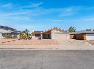439 Sunburst Dr, Henderson, NV 89002