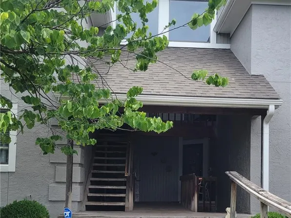 13723 W 58th Ter APT 7, Shawnee, KS 66216
