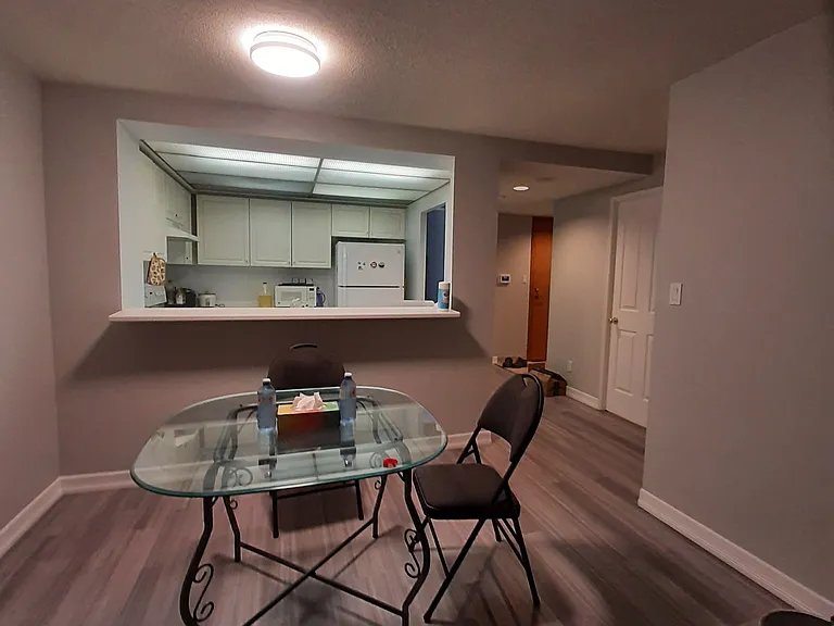 28 Hollywood Ave #607 — Photo 8