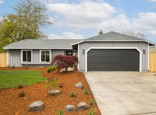 174 SW 10th Ave, Canby, OR 97013