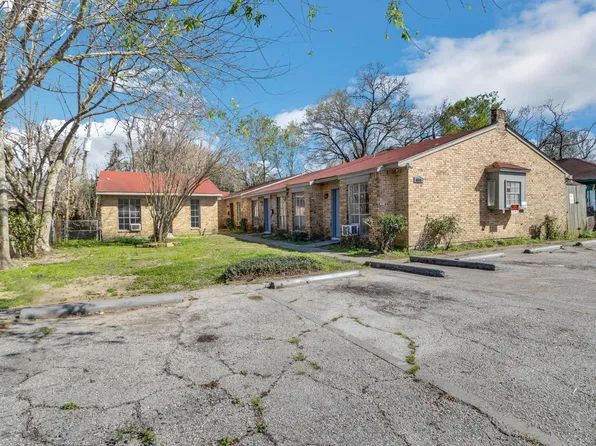 6815 Beachwood St, Houston, TX