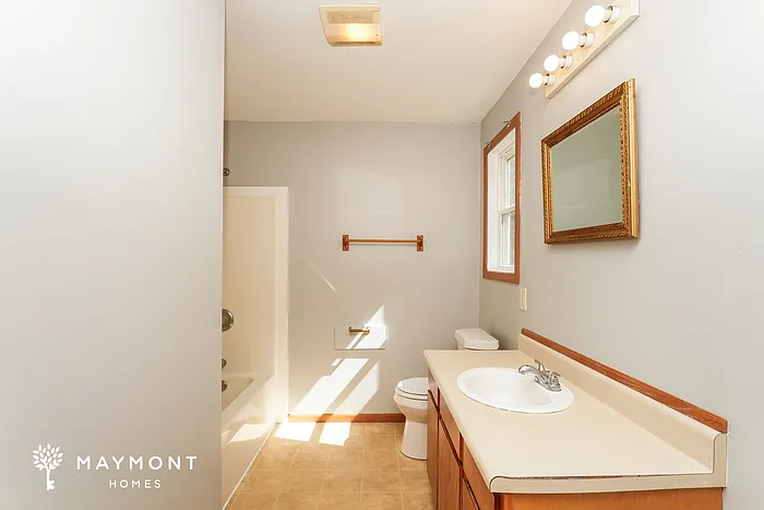 1305 Superior Ave — Photo 15
