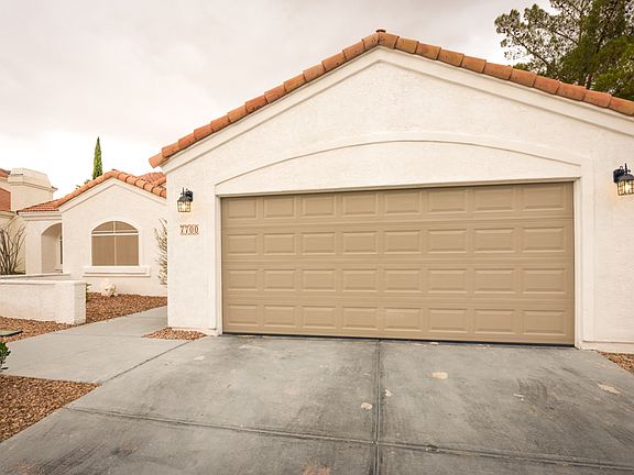 5th image of 7700 Oyster Cove Dr