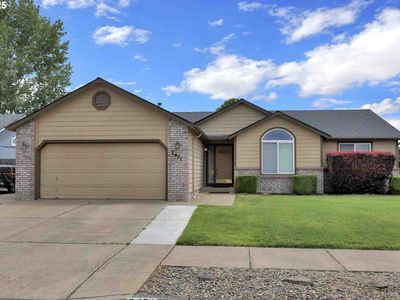 2451 Bowtie Ave, Eugene, OR, 97404