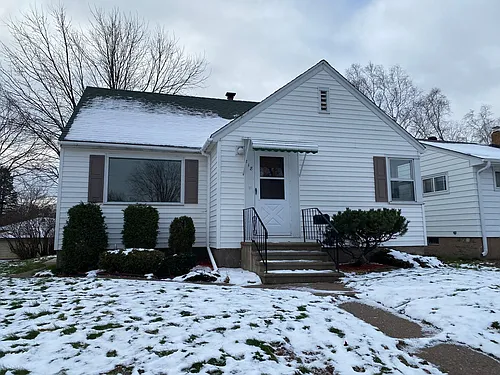 218 W Saint Marie St Photo 1