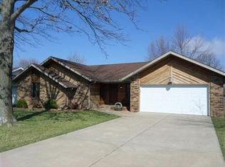203 Northview Rd, Nixa, MO 65714