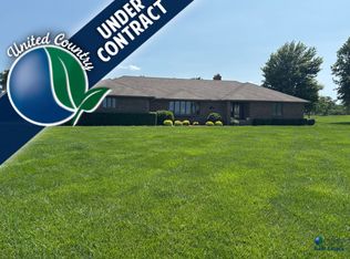 1010 E Park Rd, Garnett, KS 66032