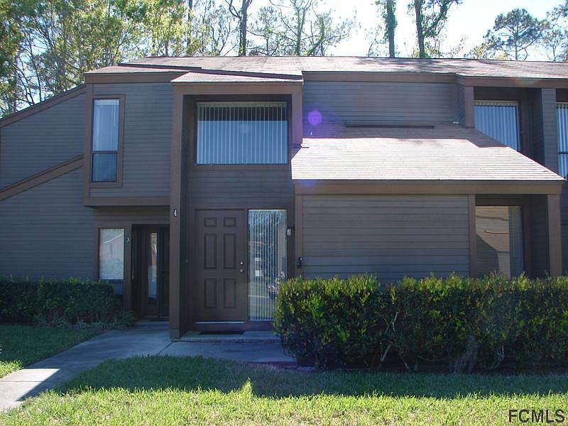 1st image of 4 Hembury Ln #4