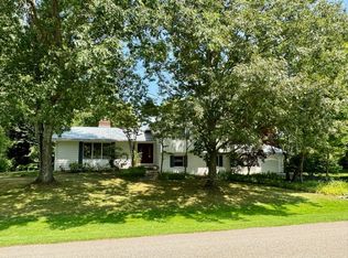 117 N Skytop Rd, Edinboro, PA 16412