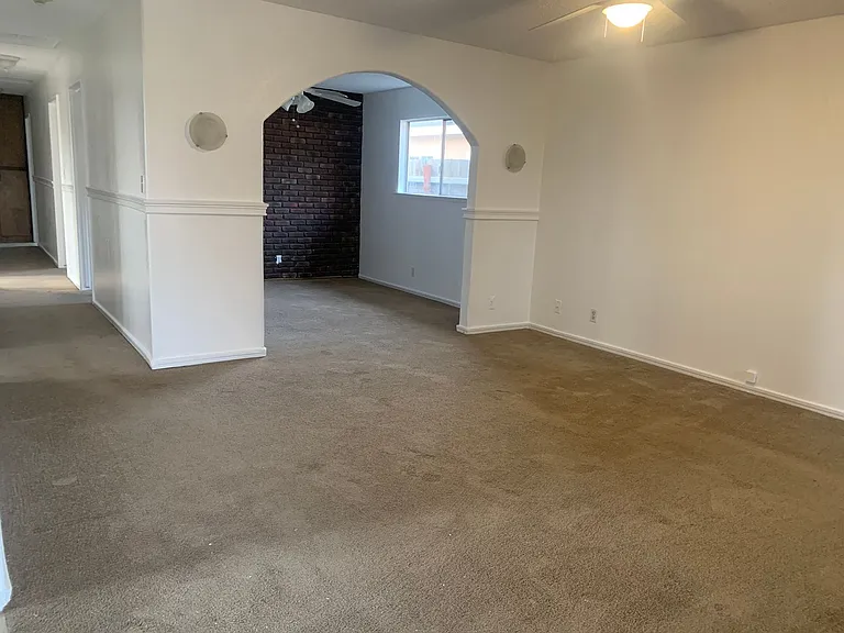 994 S Harris St — Photo 13