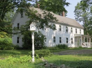 59 Heald St, Pepperell, MA 01463