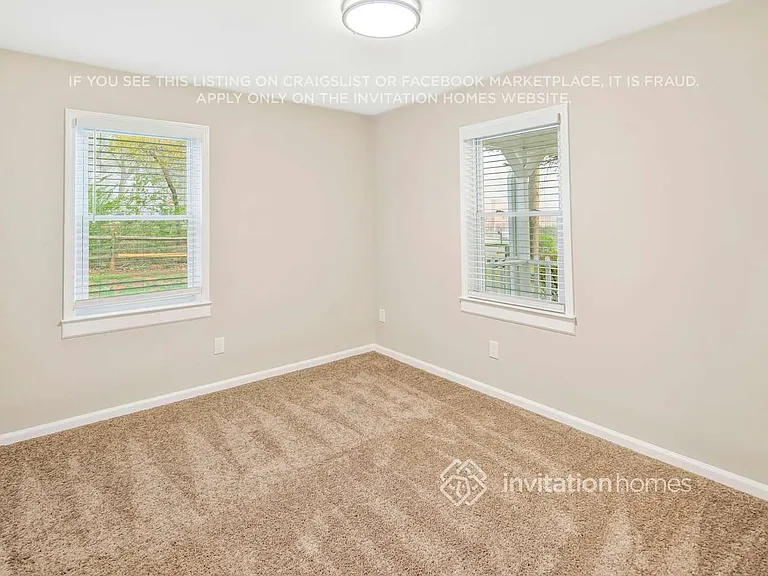 124 Plaza Dr — Photo 16