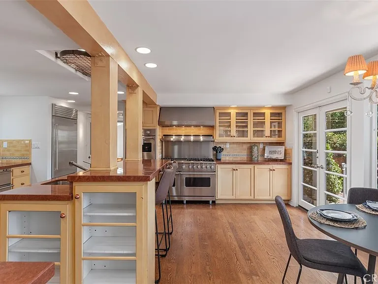 100 S La Senda Dr — Photo 24