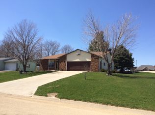 101 Mathilda Dr, Stockton, IL 61085