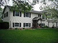 1st image of 110 Lincolnway Dr