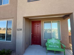 5238 Gold Hill Ln, Santa Fe, NM 87507