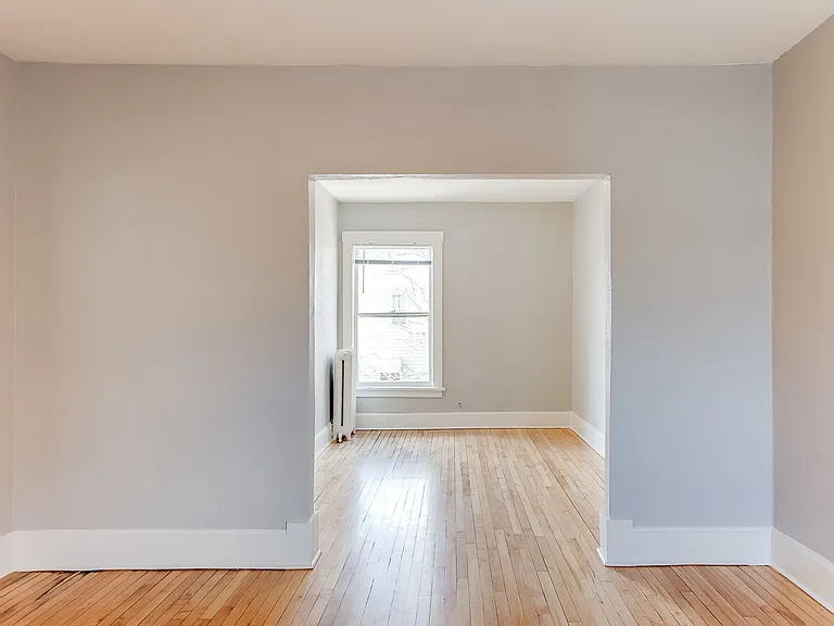 424 Smith — Photo 19
