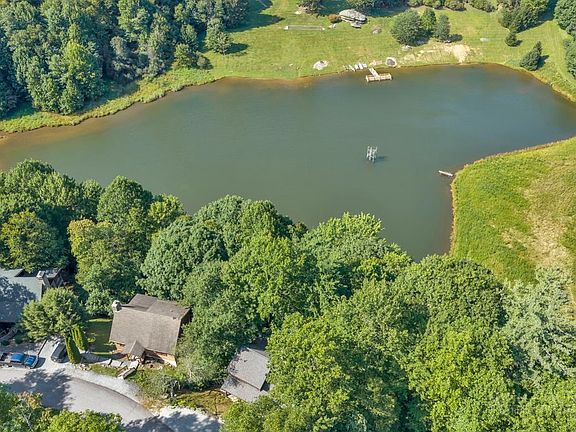 3rd image of 267 Streamside Lane