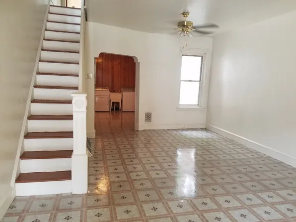 6031 Magnolia St, Philadelphia, PA 19144