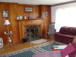4th image of 2 Sylvania St