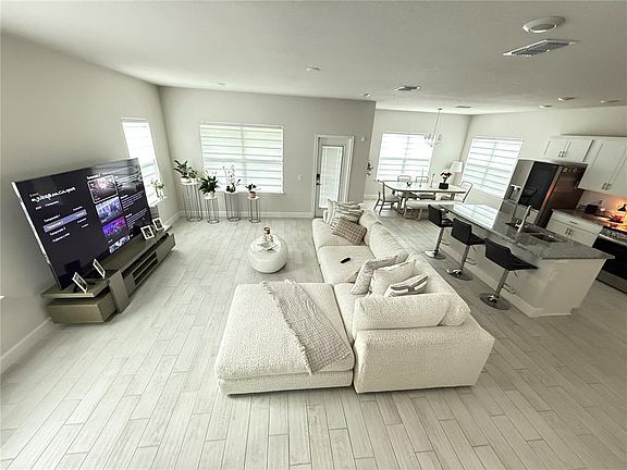 3rd image of 36169 Trinity Glade Rd