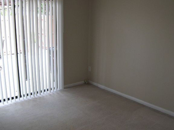2nd image of 1080 Summit Place Cir