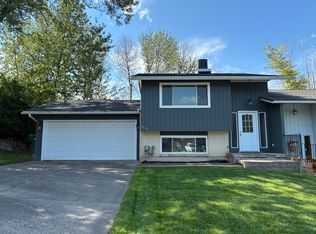 1555 N Emerald Dr, Layton, UT 84040