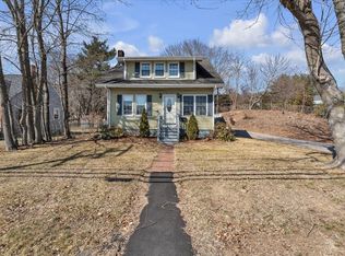 638 Main St, Walpole, MA 02081