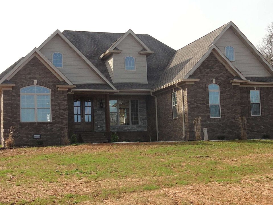 1st image of 4611 Fairvue Farms Blvd.