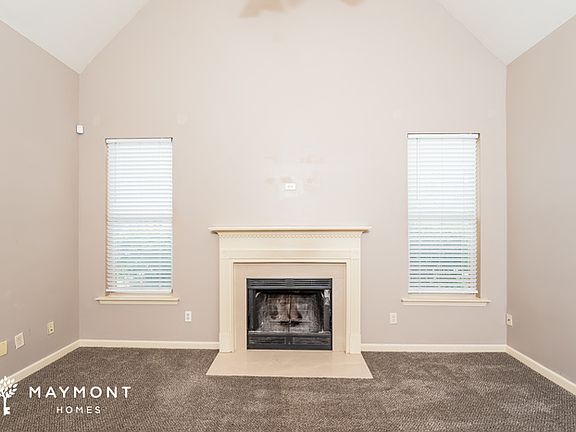 3rd image of 1104 Washington Dr