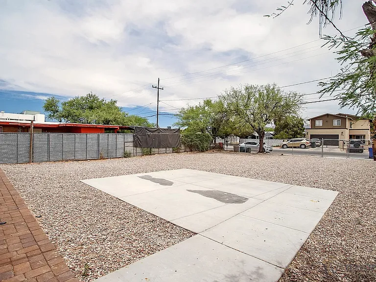 1349 W Hualpai Rd #1 — Photo 12