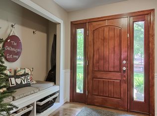 2312 Manor Ridge Dr, Chesterfield, MO 63017