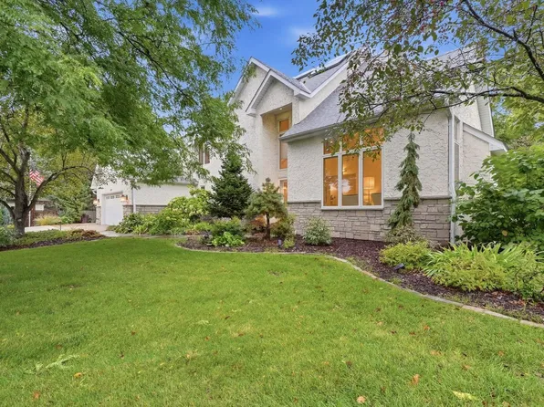 1851 S Lane, Saint Paul, MN 55118