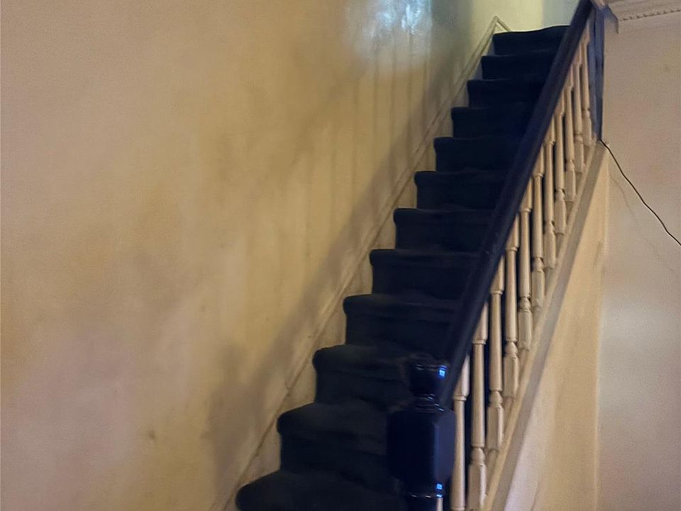 2nd image of 510 E 51st Street