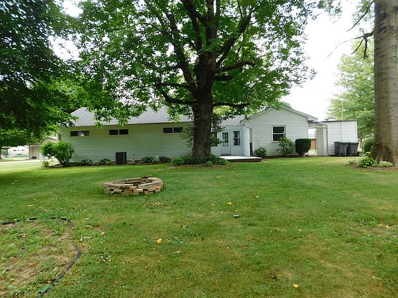 2nd image of 1059 S Beechwood Dr
