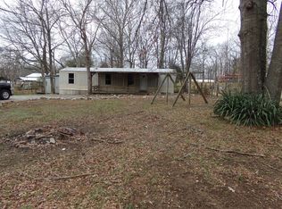 1528 Cedar Creek Landing Rd, Linden, TN 37096