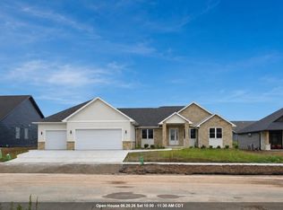 266 E Sweetwater Way, Appleton, WI 54913