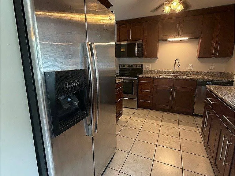 2104 Walter Rd — Photo 8
