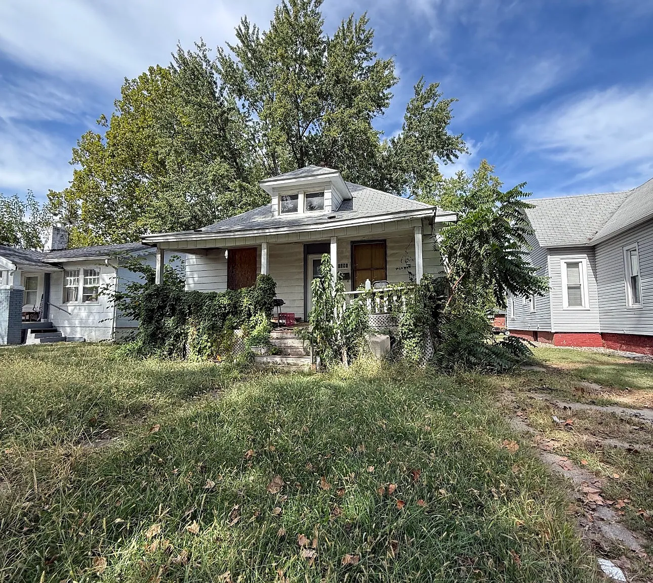 1096 W green st — Photo 1